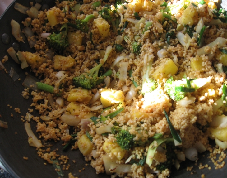 quick and easy lunch with millets and veggies